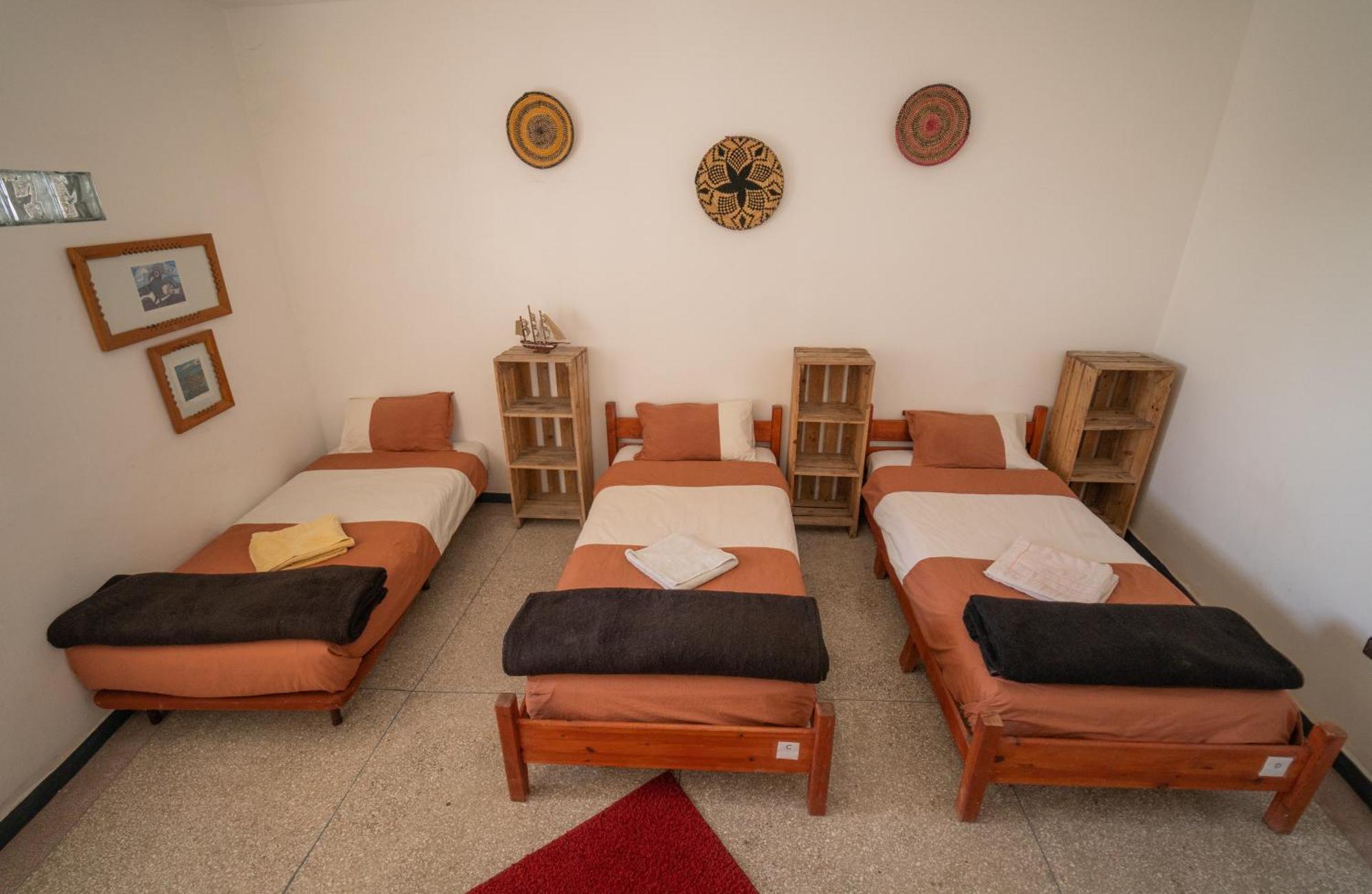 Adventurekeys Surf Yoga Cowork Bed & Breakfast ทากาเซาท์ ภายนอก รูปภาพ