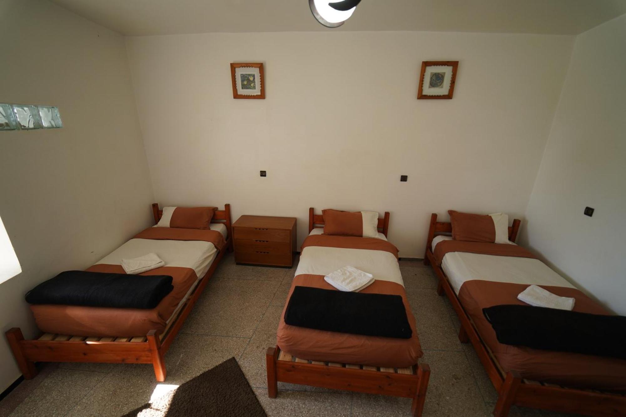 Adventurekeys Surf Yoga Cowork Bed & Breakfast ทากาเซาท์ ภายนอก รูปภาพ
