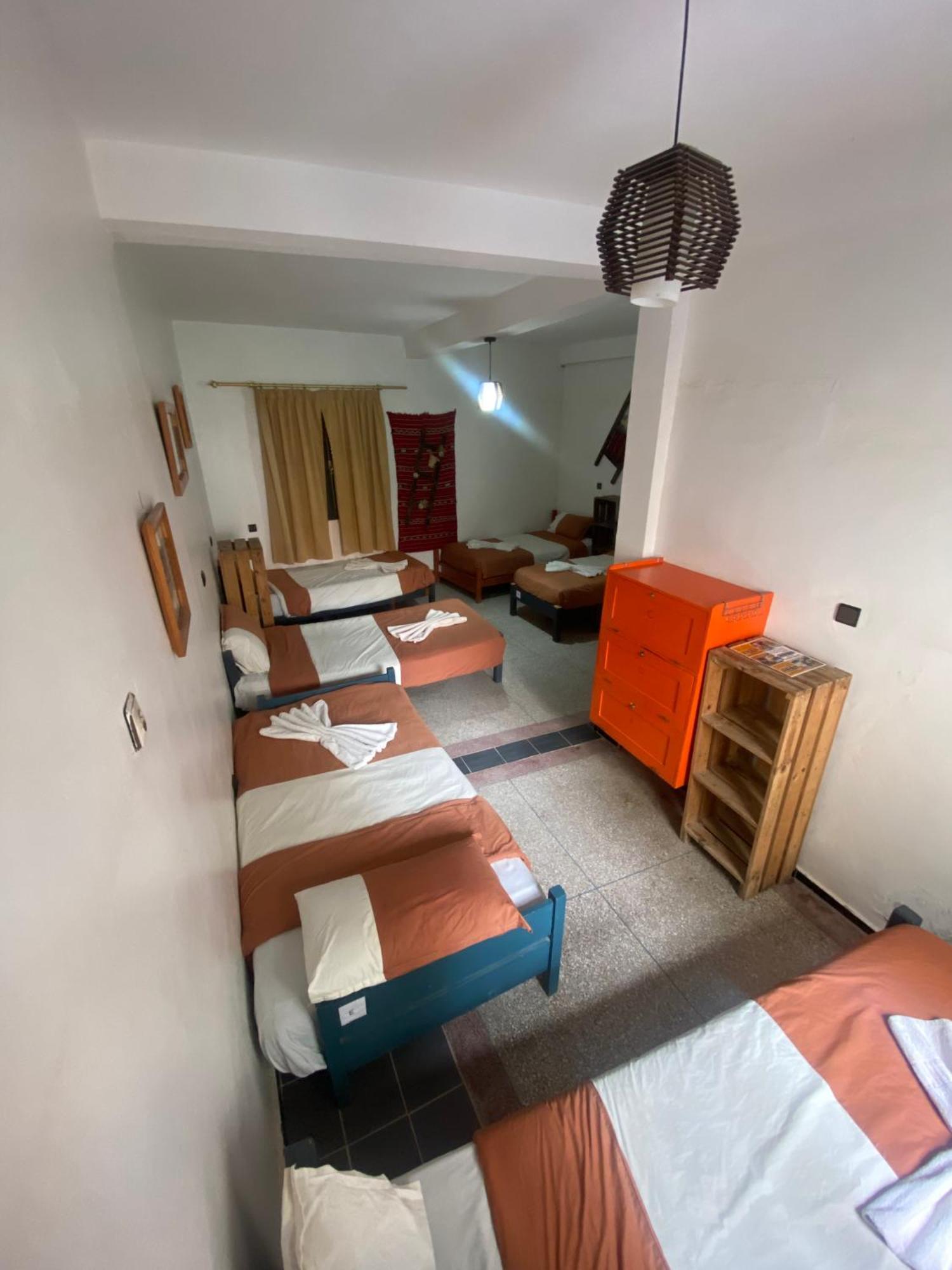 Adventurekeys Surf Yoga Cowork Bed & Breakfast ทากาเซาท์ ภายนอก รูปภาพ