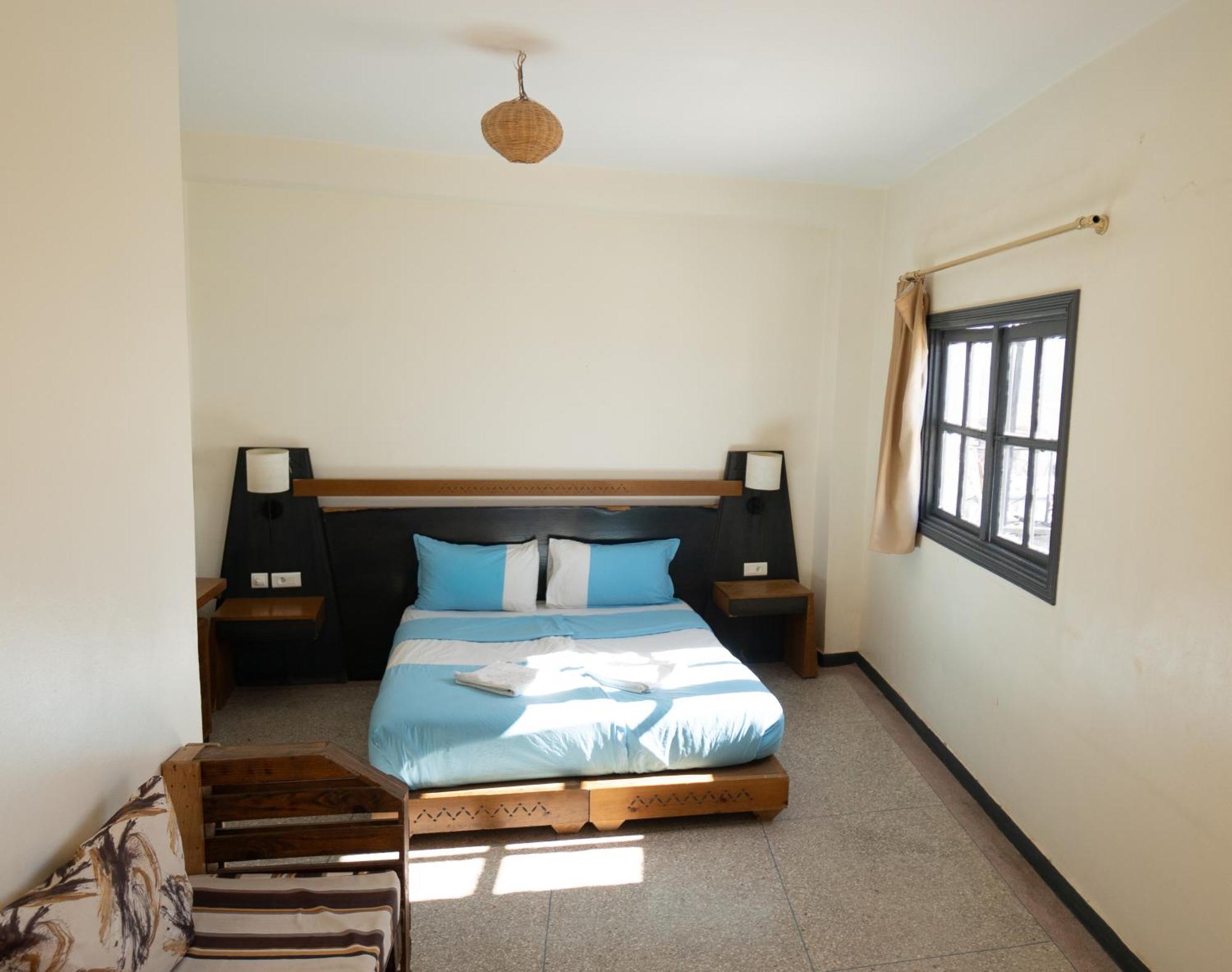 Adventurekeys Surf Yoga Cowork Bed & Breakfast ทากาเซาท์ ภายนอก รูปภาพ