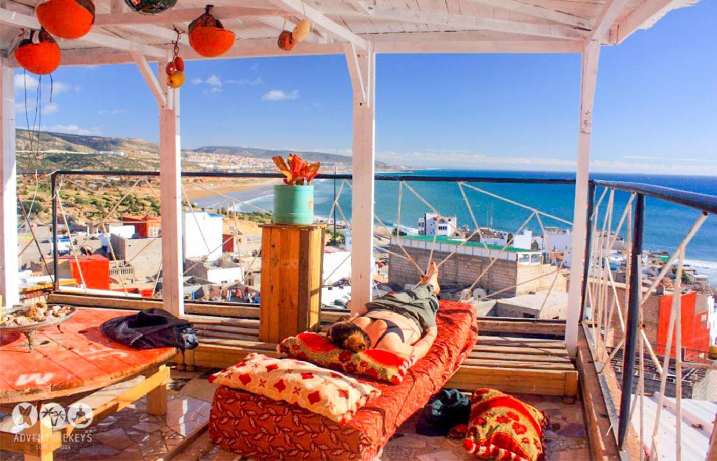 Adventurekeys Surf Yoga Cowork Bed & Breakfast ทากาเซาท์ ภายนอก รูปภาพ